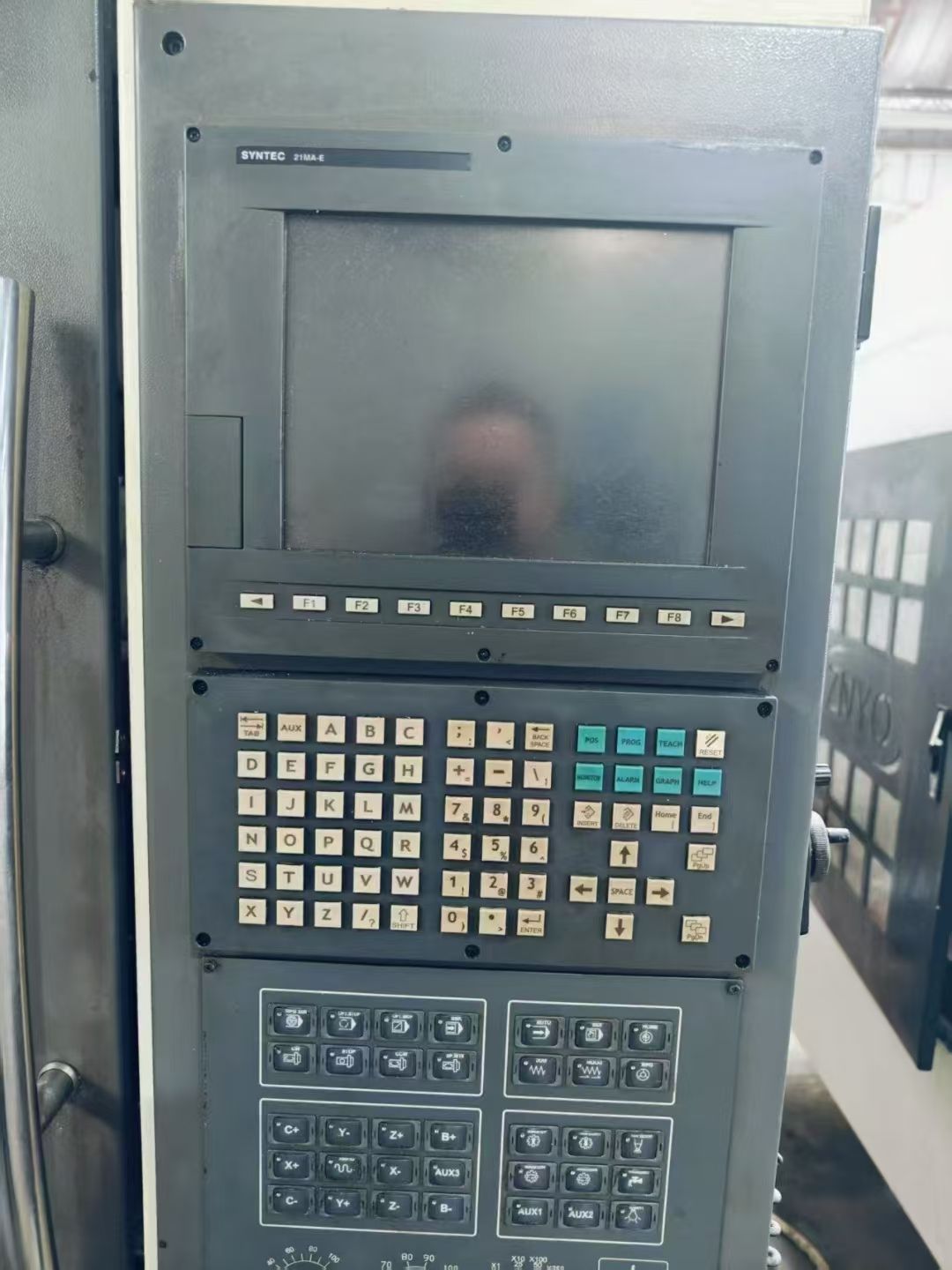 上新5??臺臺群T-1300大型鉆攻，主軸20000轉(zhuǎn)