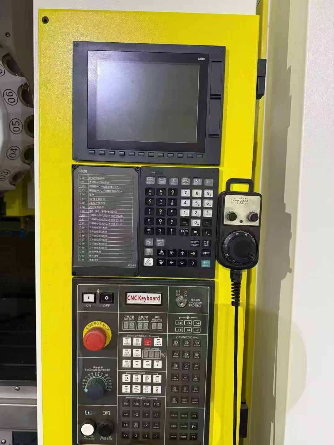 20台最高性价比超合NC-SL640CH钻攻中心,艾普升床身三菱m80