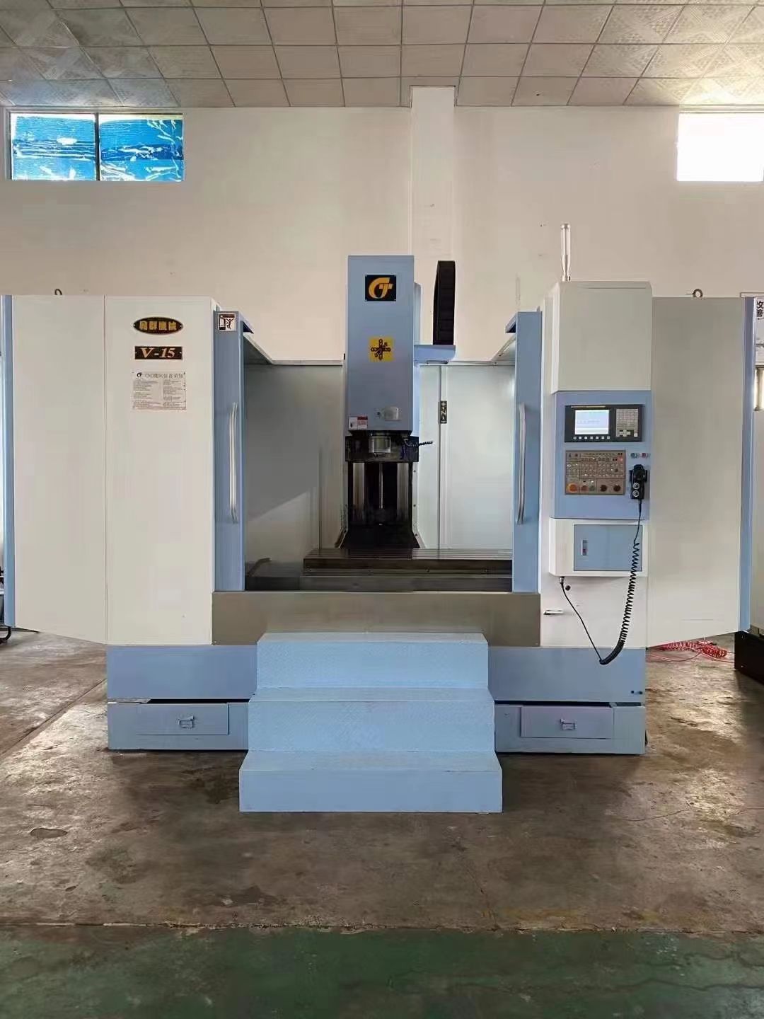 僅此一臺超合960加工中心三軸重型線軌三菱M80系統(tǒng)準(zhǔn)新機(jī)況