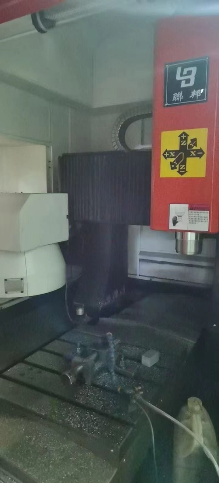 轉(zhuǎn)讓聯(lián)邦650精雕機、新代21ma系統(tǒng)、機況很好