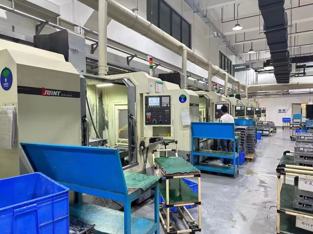 工廠在位：捷甬達(dá)V850加工中心，8臺 三軸滾柱線軌，BT40主軸，帶
