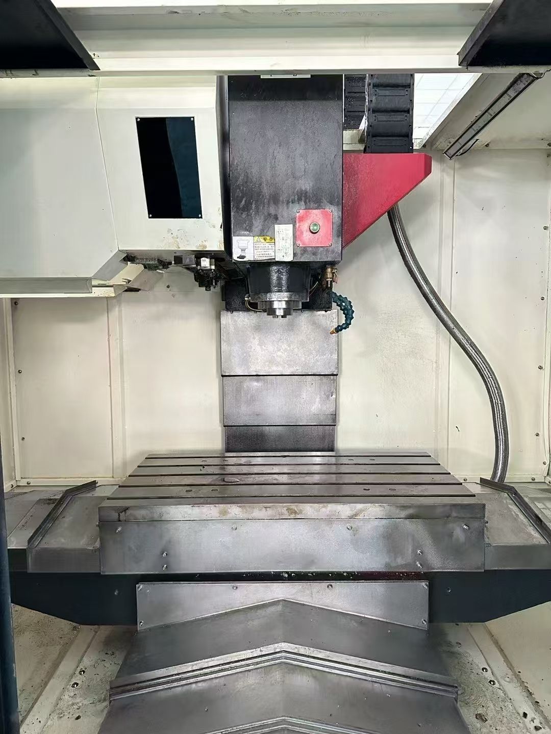 機(jī)況超好，雙胞胎喬鋒VH-850三線軌加工中心，發(fā)那科MF puls系