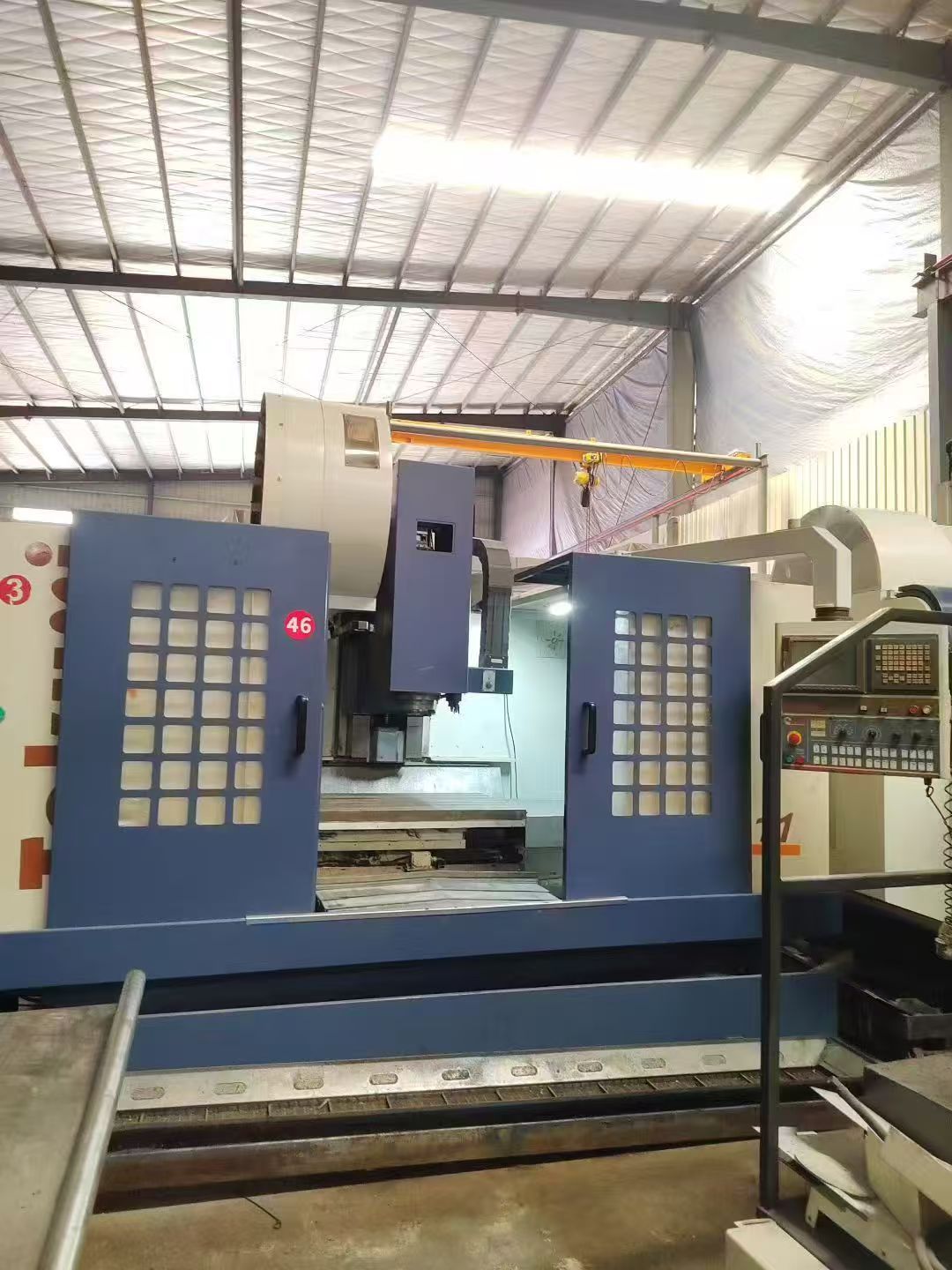 特价双胞胎巨冈T5钻攻机、新代C80系统