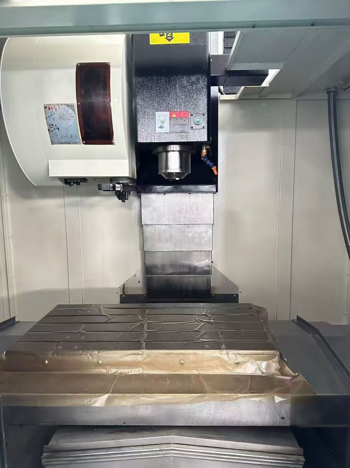 性价比超高佳富850L两线一硬,三菱M80系统,主轴皮带8000转