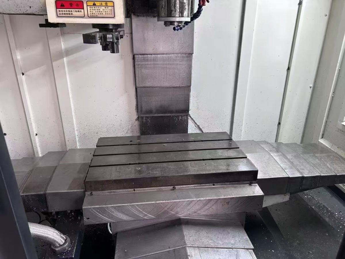 特價(jià)泰德V640三線軌加工中心，三菱M70系統(tǒng)