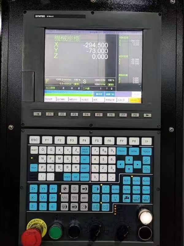 準(zhǔn)新喬鴻650精雕機(jī)，新代21ma-E系統(tǒng)，ER32強(qiáng)力主軸7.5千瓦