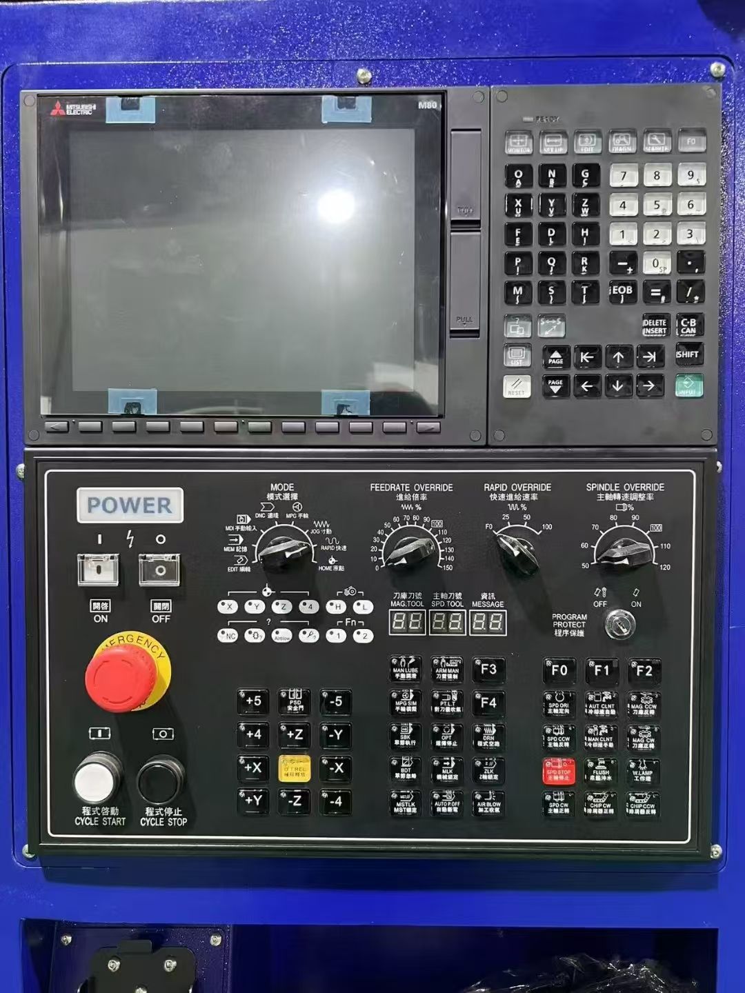 全新雙胞胎v1160三線軌加工中心，三菱M80系統(tǒng)