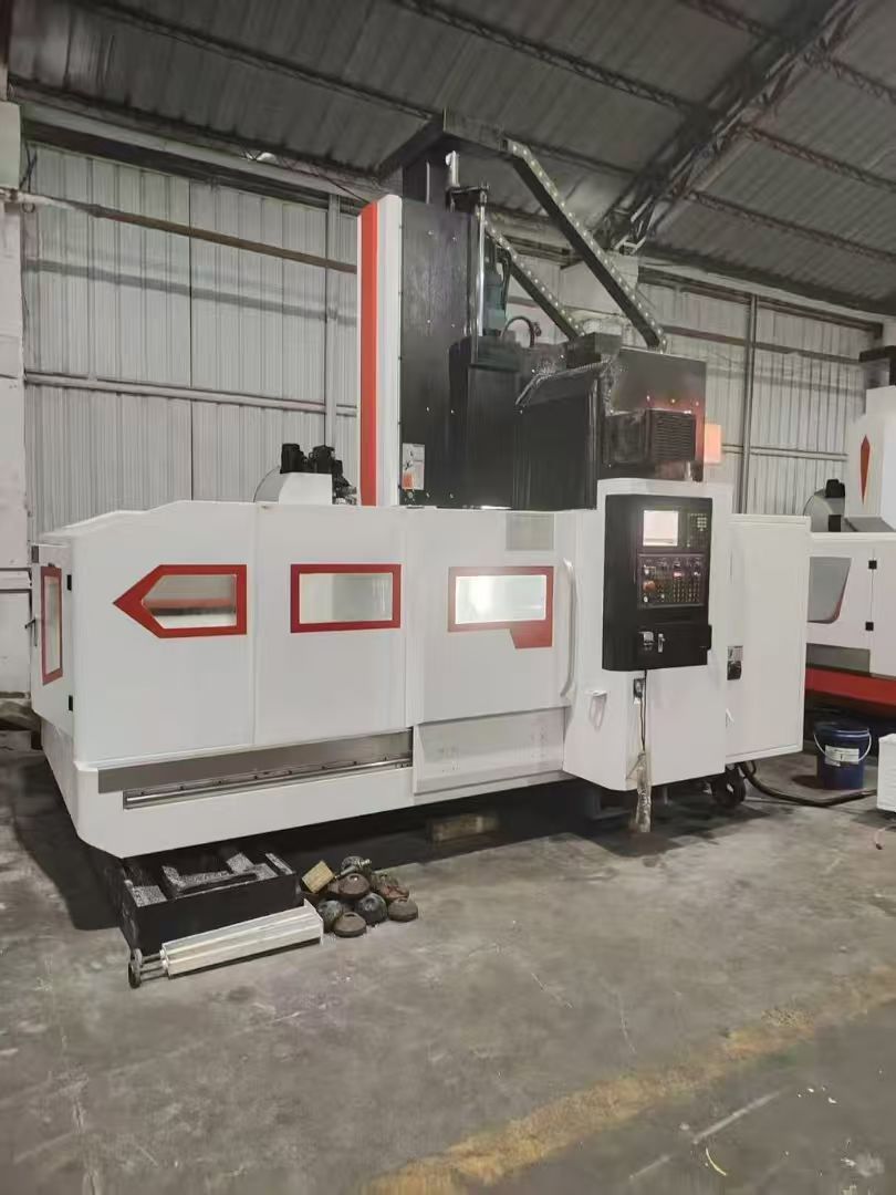 双胞胎台湾晁群1060两线一硬加工中心,三菱M70A系统