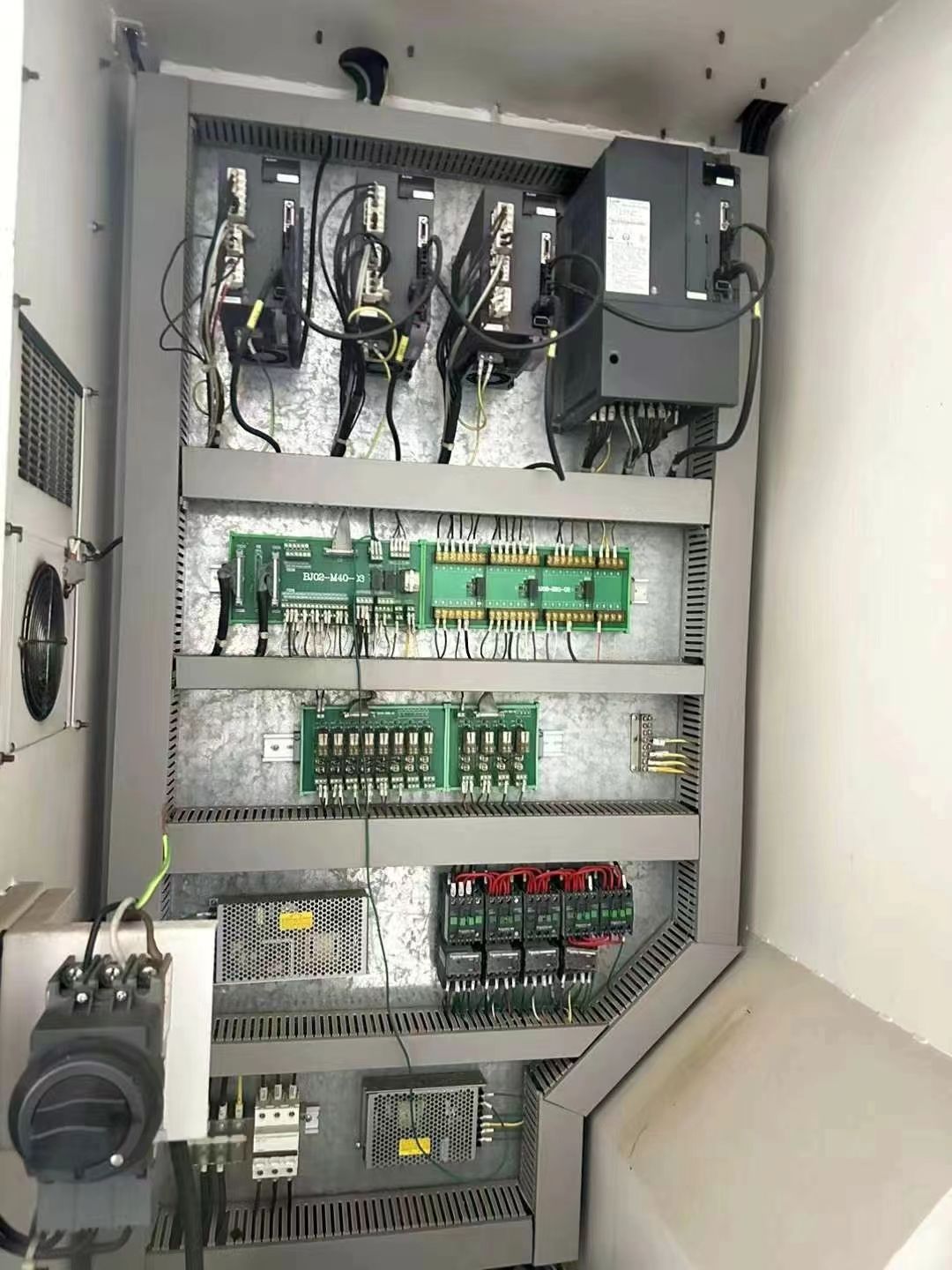 重型1060機器，三凌系統(tǒng)M70，原汁原味，機況又靚