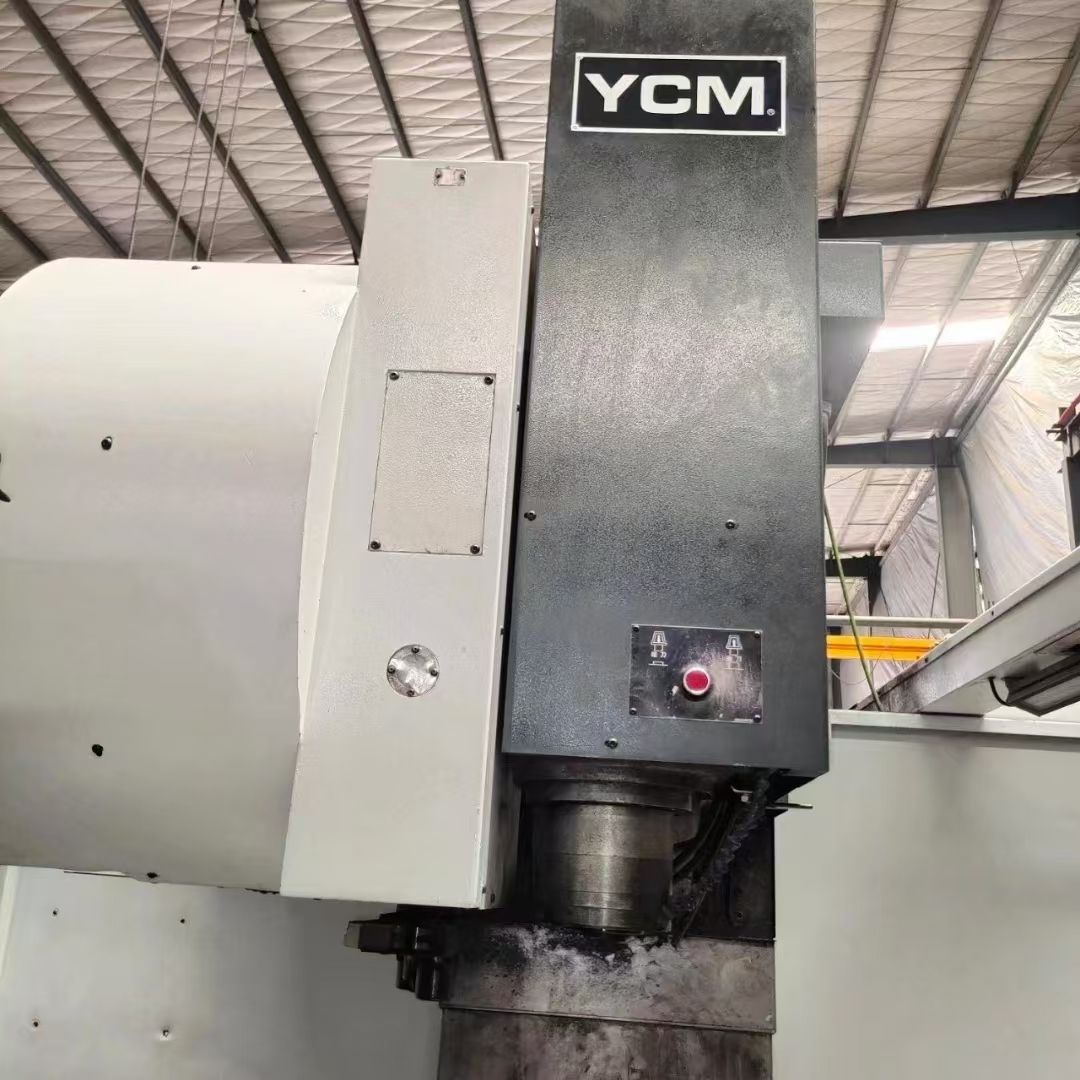 驚爆價(jià)一批臺灣永進(jìn)機(jī)王FV-85A三軸線軌加工中心