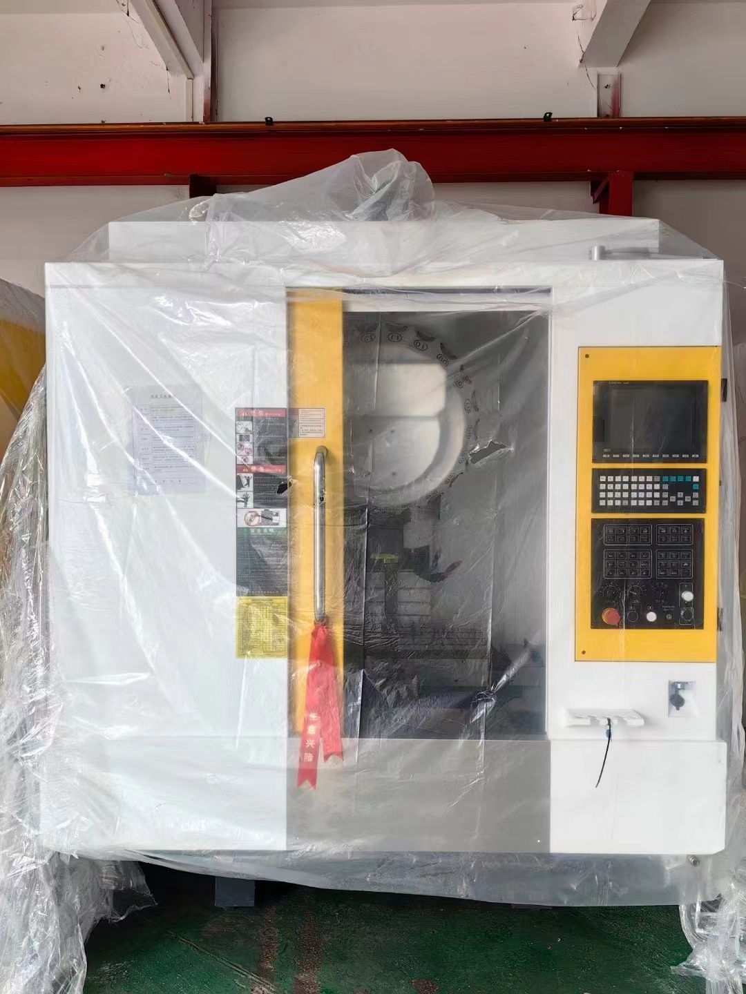 全新T600 T700鉆攻機(jī)器，新代*系統(tǒng)，21把伺服刀庫(kù)，性價(jià)比特