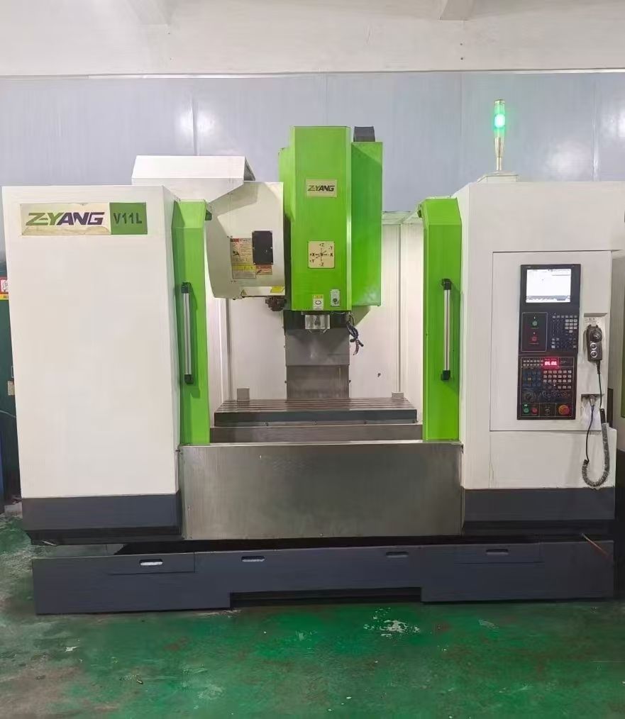 特價工廠在位佳鐵t500鉆攻機(jī)，主軸20000轉(zhuǎn)，西門子828D系統(tǒng)