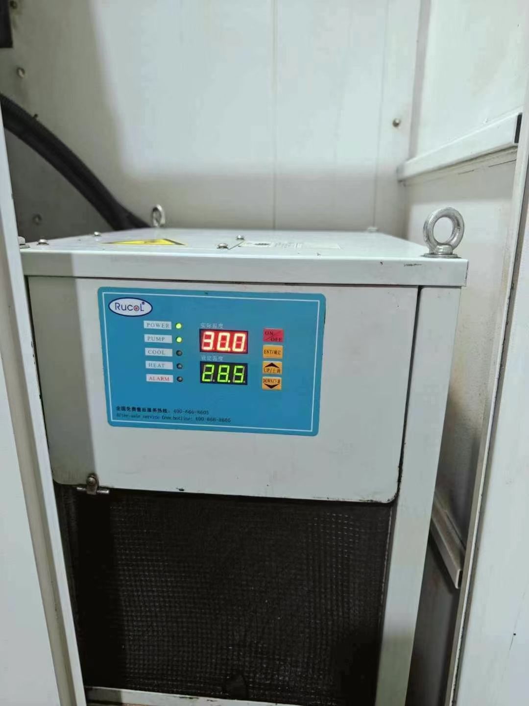 上新銘斯特T600鉆攻機(jī)，三菱*款M80系統(tǒng)，帶原裝譚佳四軸，主軸兩