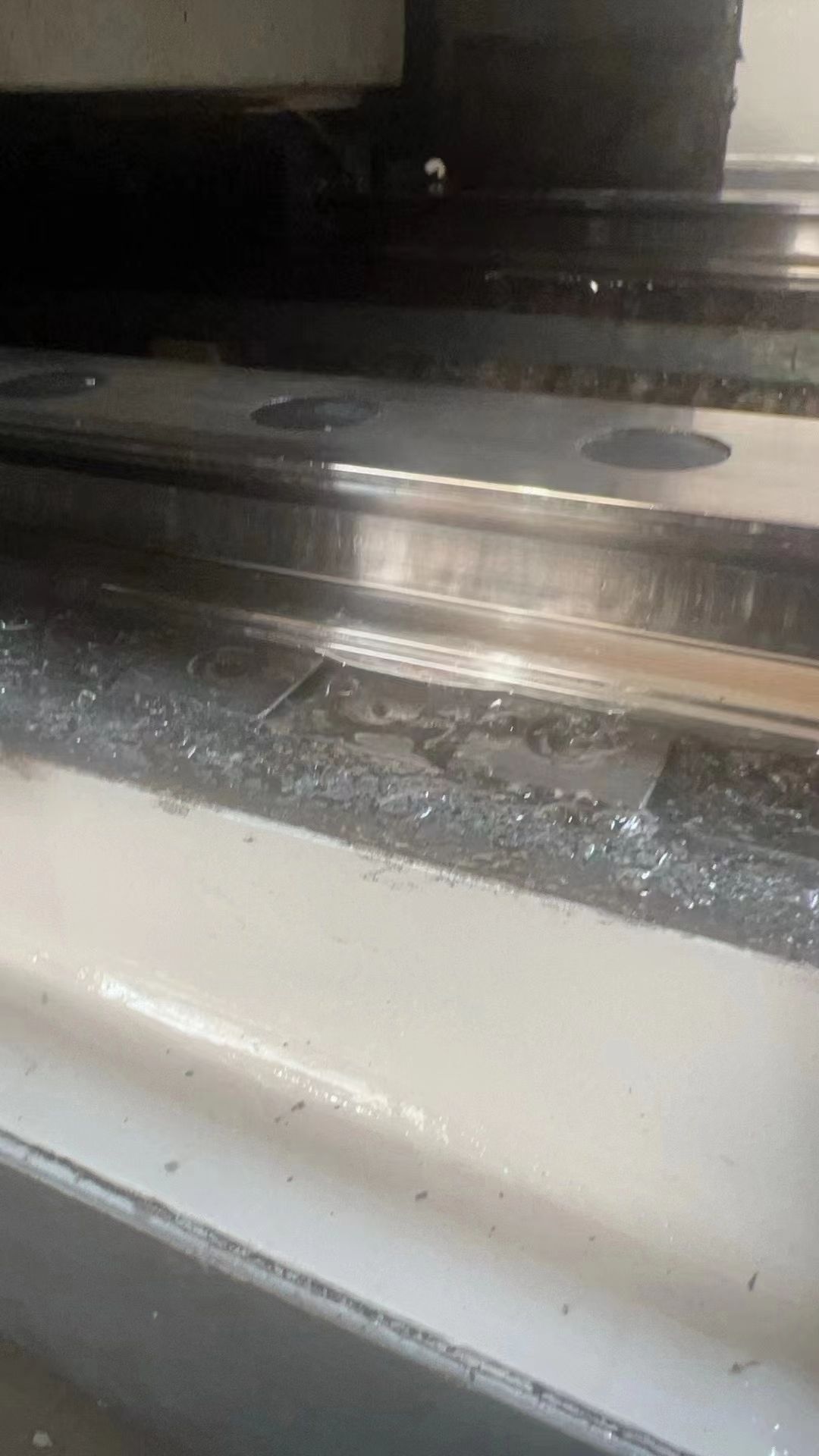 匯高重型模具機(jī)850，三菱系統(tǒng)M80A，三軸45滾柱線軌，10螺距絲桿