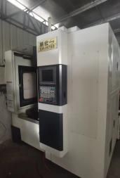 僅此一臺超合960加工中心三軸重型線軌三菱M80系統(tǒng)準(zhǔn)新機(jī)況
