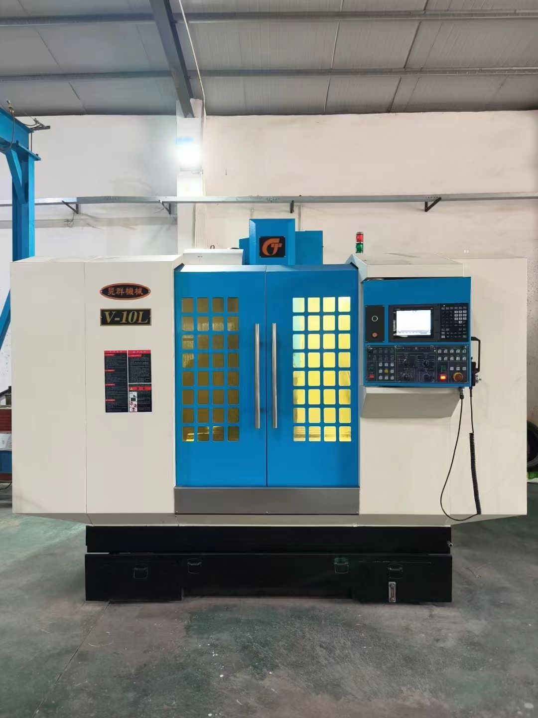 原裝臺(tái)灣晁群1060L加工中心 兩線一硬，三菱m80系統(tǒng)，BT40主軸