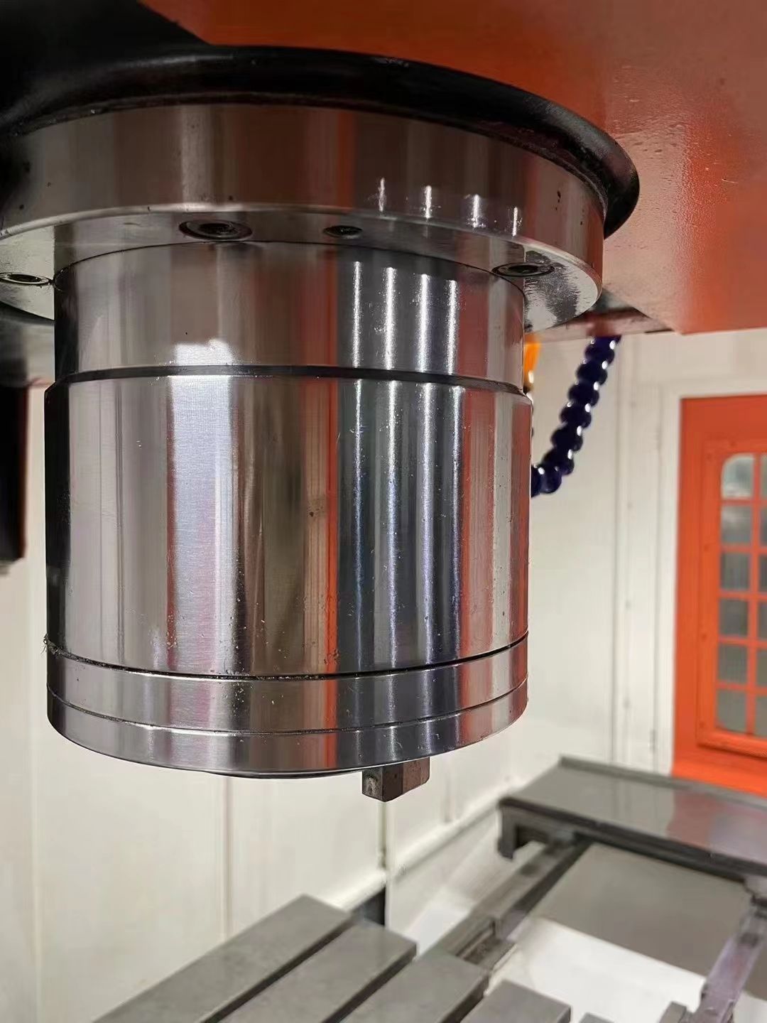 永晰精機L1580，兩線一硬，發(fā)那科MF-PLUS系統(tǒng)，BT50主軸，