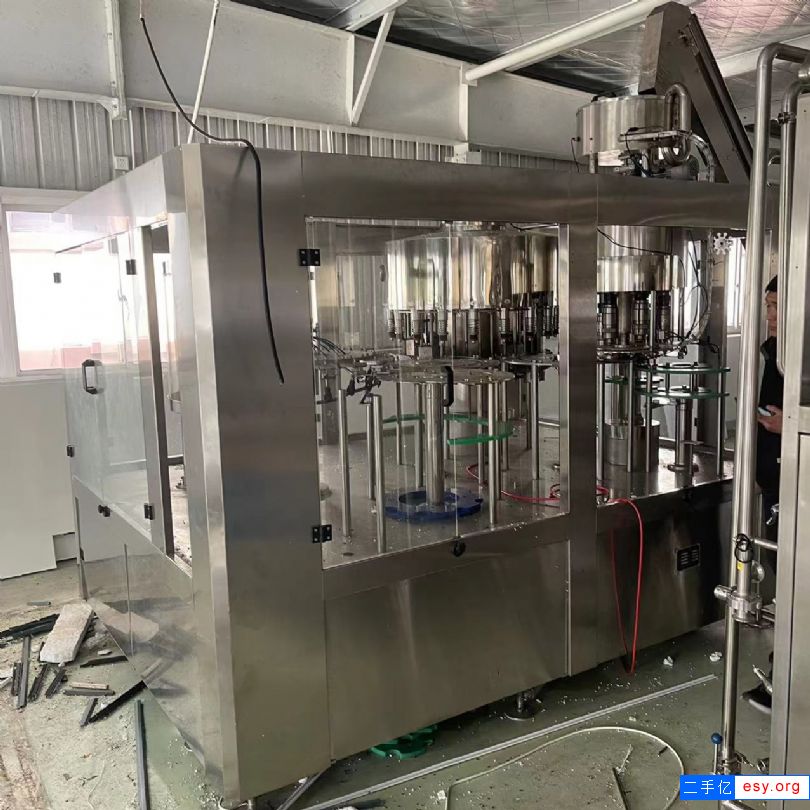 現(xiàn)貨供應(yīng)二手全自動灌裝機 PET小瓶水 果汁 碳酸飲料灌裝機 型號齊全