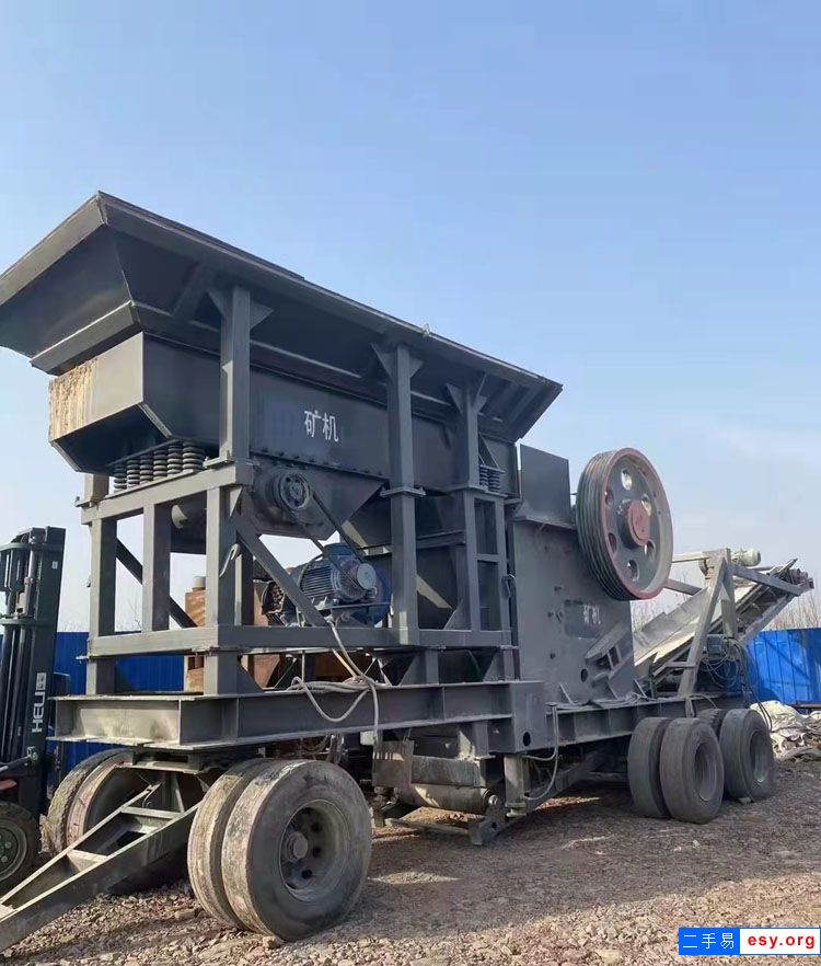 二手大型砂石破碎機(jī) 移動(dòng)式破碎機(jī) 石子破碎機(jī)