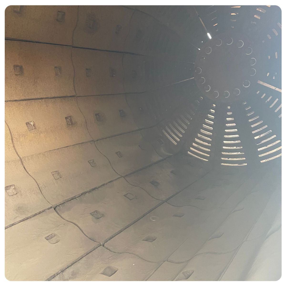 二手九成新1500x5700mm雙倉軸承球磨機(jī) 1557球磨粉碎機(jī)