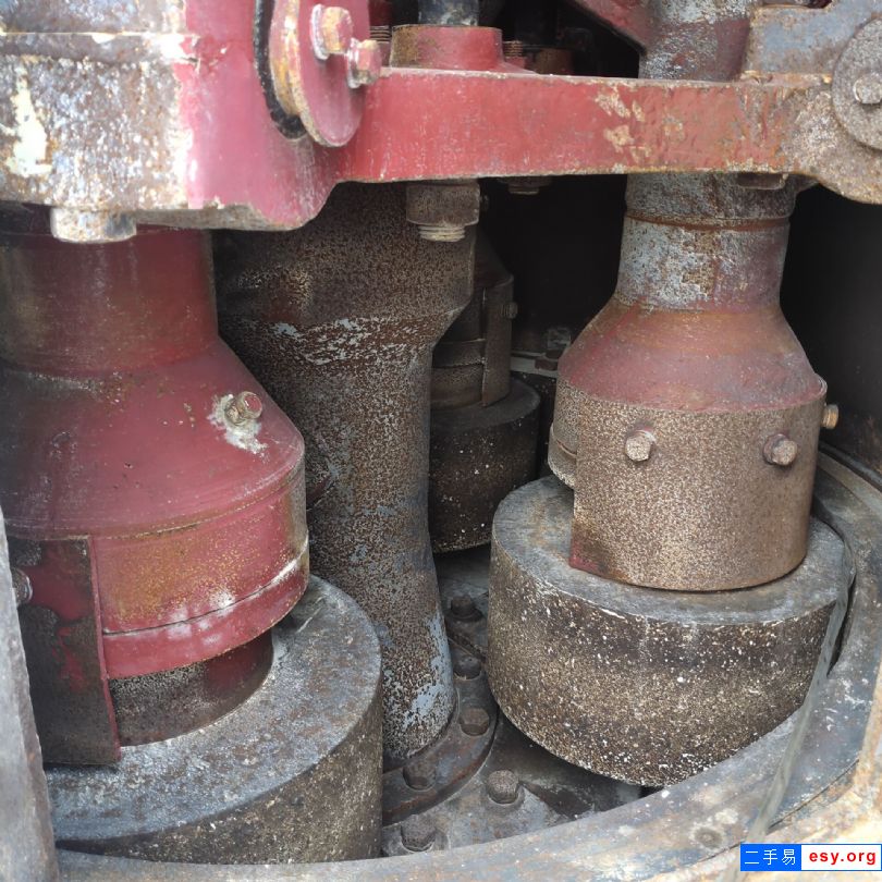 出售二手上海建冶5r4121雷蒙磨粉機
