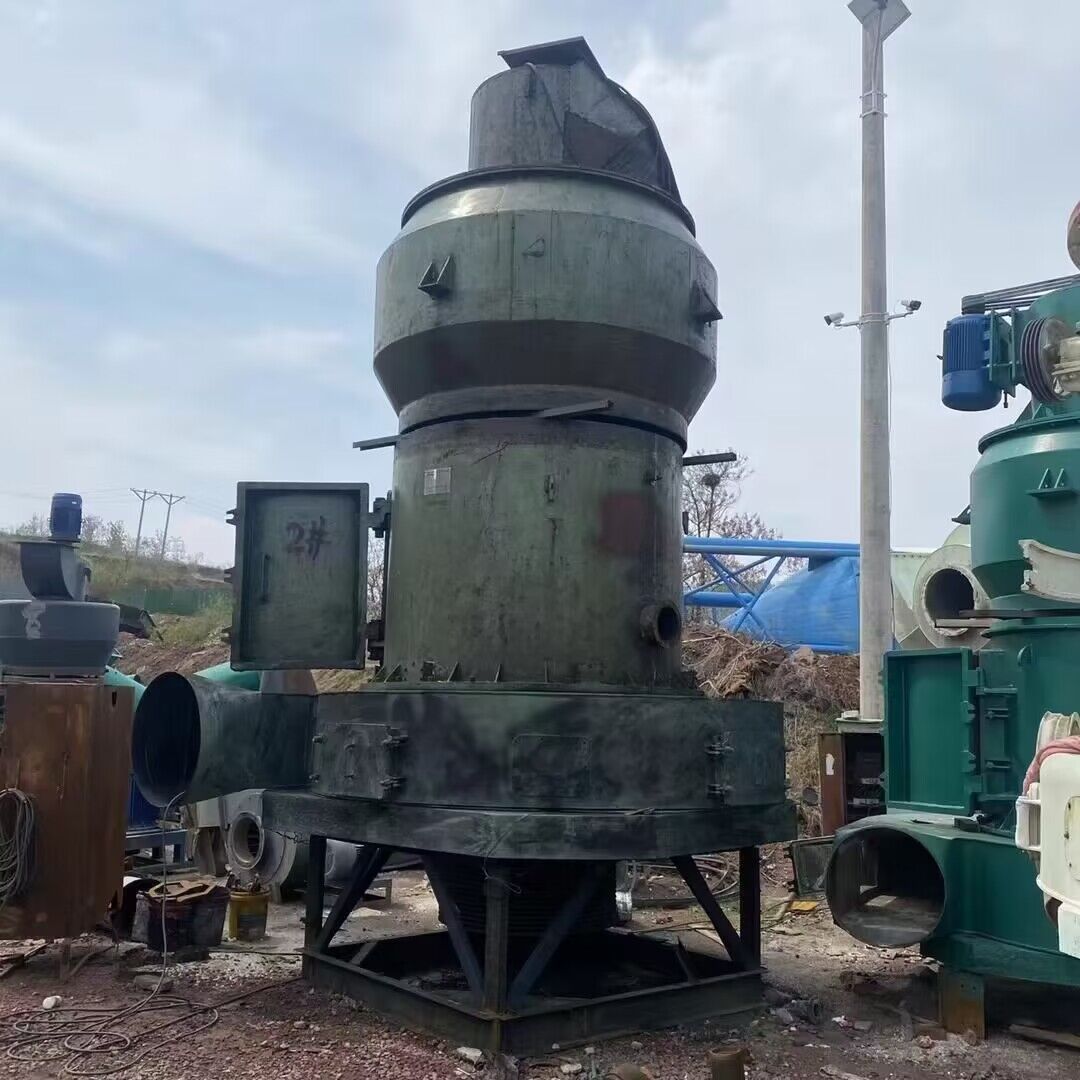 二手桂林鴻程HC1700擺式雷蒙磨粉機(jī)