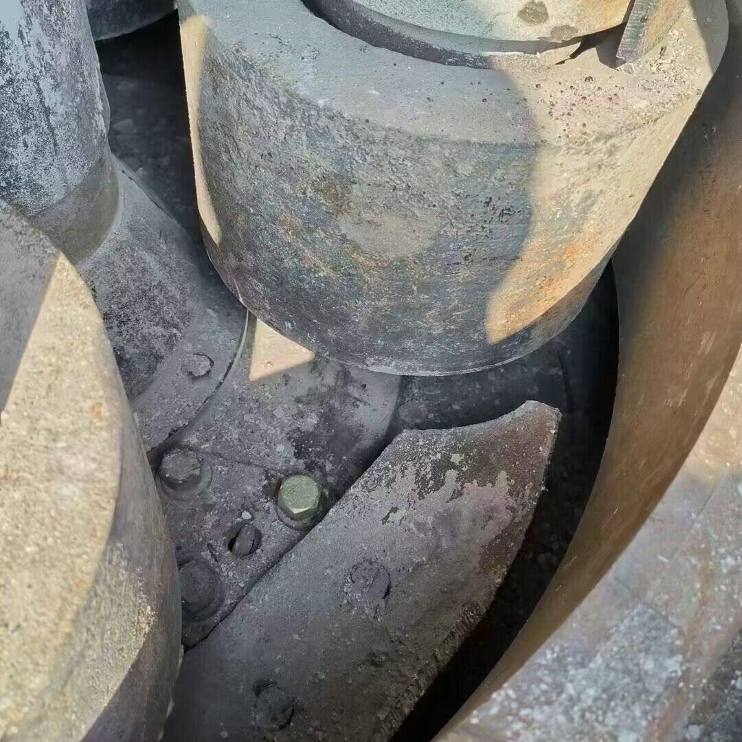 二手九成新上海冶礦4R3220雷蒙磨粉機