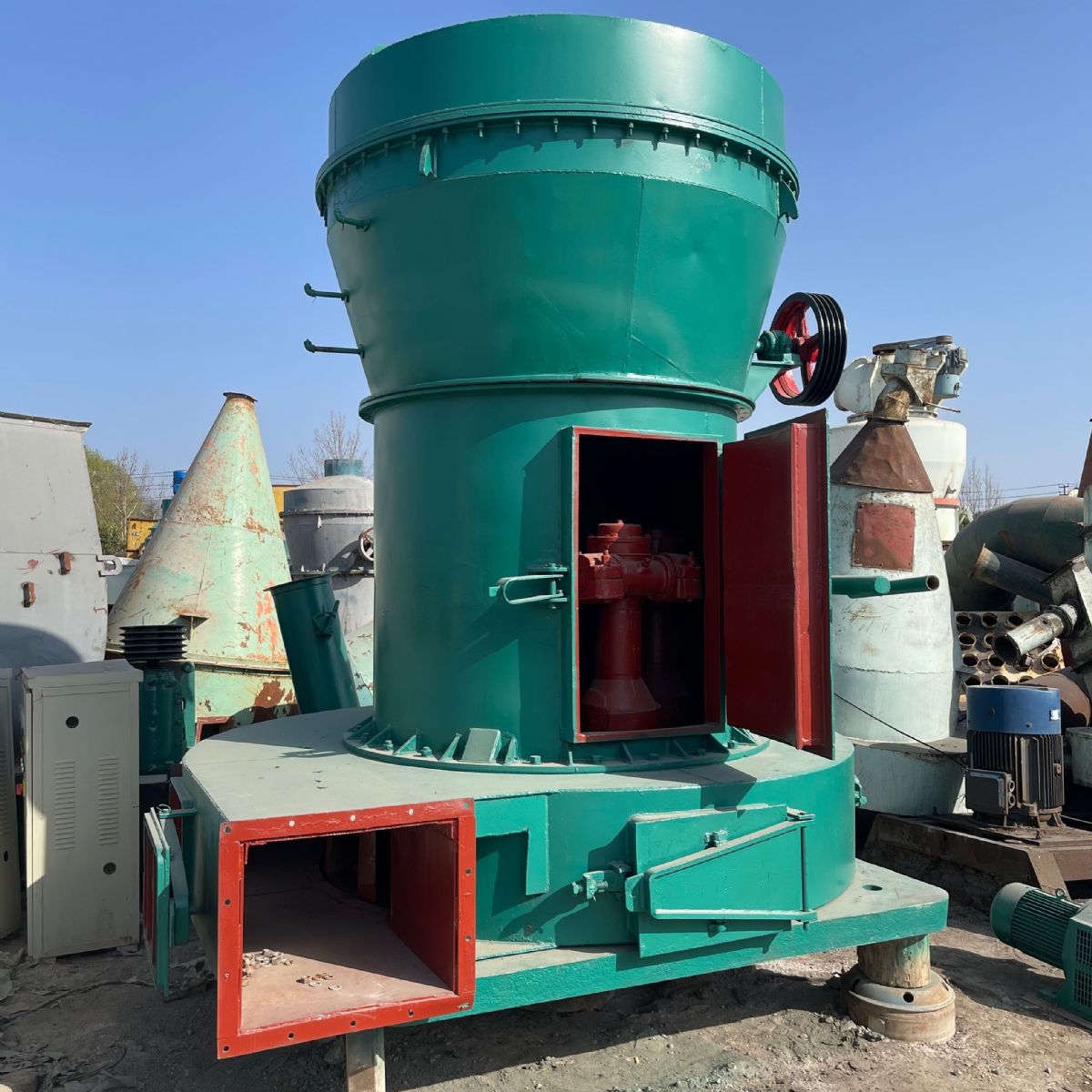 出售二手上海冶金5R4119雷蒙磨粉機