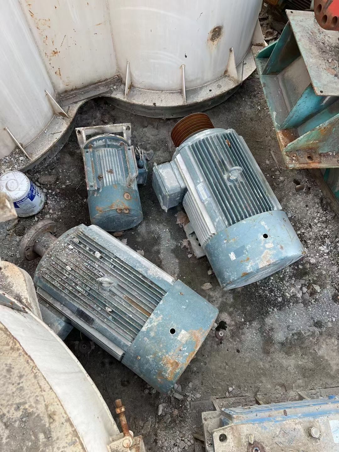 二手桂礦1620型鈣石磨粉機(jī)