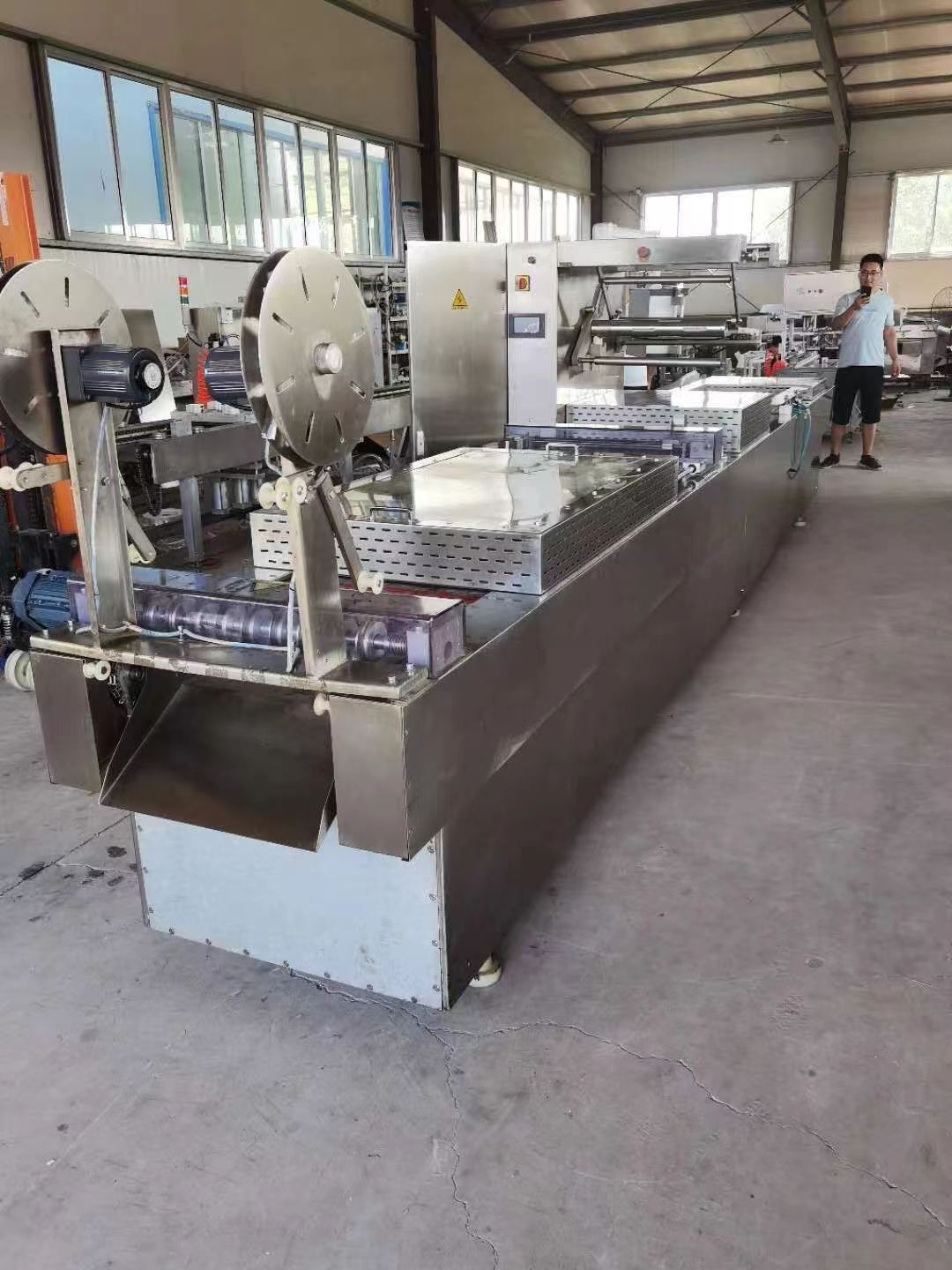 二手小香薯地瓜干拉伸膜真空包裝機，送模具，上門安裝調(diào)試培訓(xùn)使用！