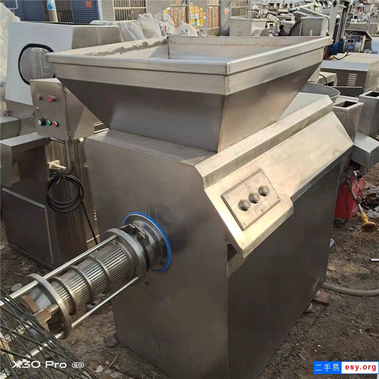 供應(yīng)  九成新二手骨肉分離機(jī)6臺(tái)