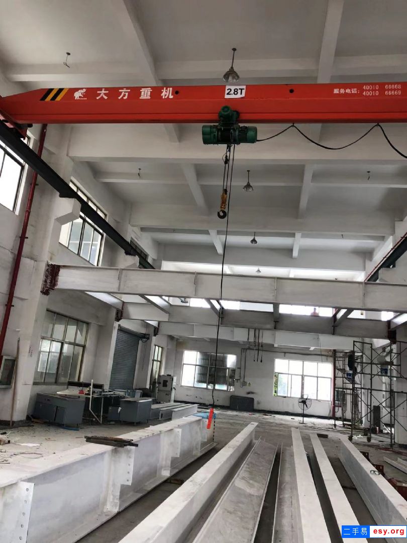 轉(zhuǎn)讓2.8噸行車2臺