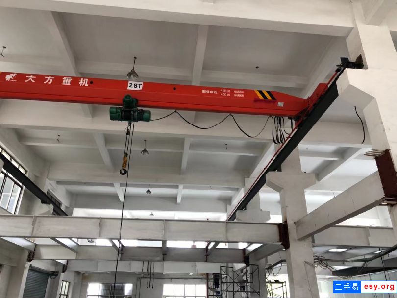 轉(zhuǎn)讓2.8噸行車2臺