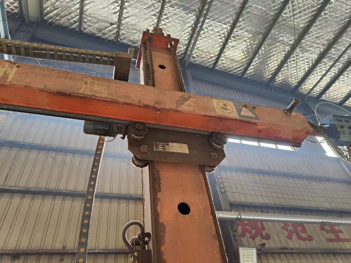 二手十字焊機(jī)CZ4*4鄭州CZ系列操作機(jī)一臺(tái)