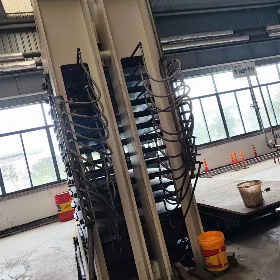 轉(zhuǎn)讓二手多層熱壓機(jī)4x8尺1500噸壓力13壓12層熱壓機(jī) 3500一