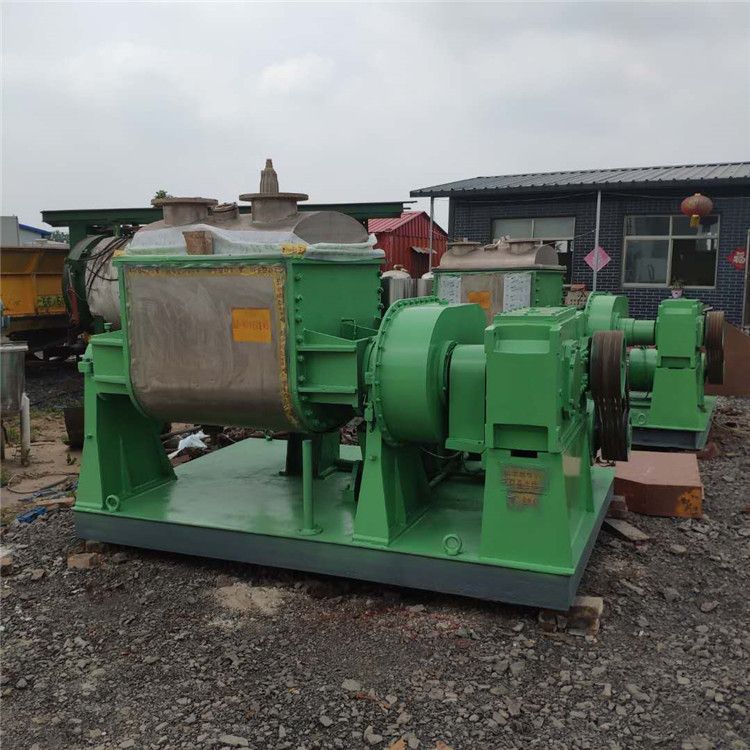 轉(zhuǎn)讓二手真空捏合機 二手500L真空捏合機 多種規(guī)格