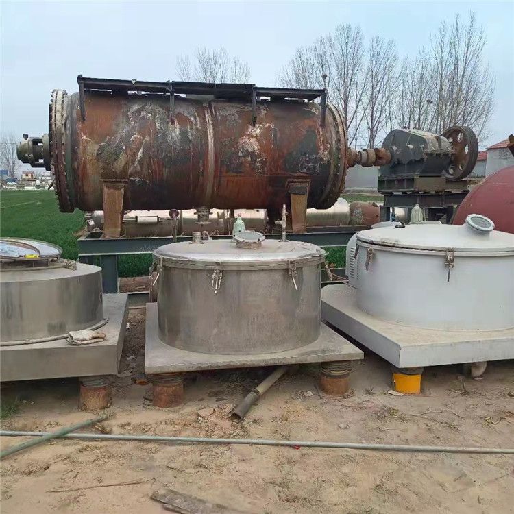 轉(zhuǎn)讓9成新二手不銹鋼耙式干燥機(jī)多臺(tái)1立方到10立方多種