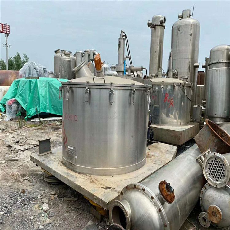 轉(zhuǎn)讓九成新二手316L平板離心機(jī)多臺(tái)