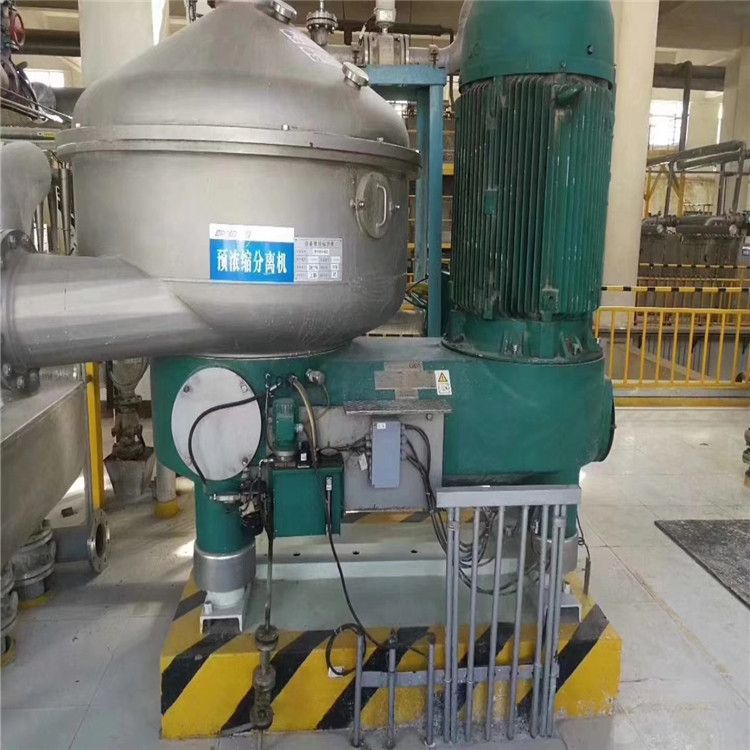 轉(zhuǎn)讓9成新二手乳品分離機(jī) 二手油水蝶式分離機(jī)多臺