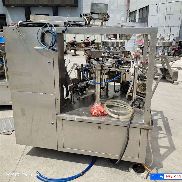 出售二手給袋式包裝機(jī)8臺(tái)