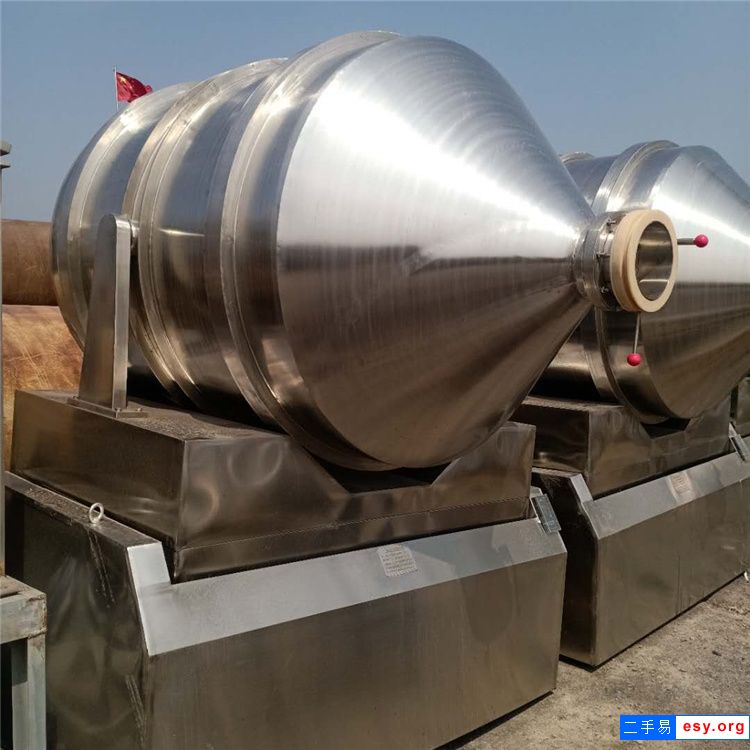 直銷二手三維混合機(jī)  二手各種型號(hào)混合機(jī)