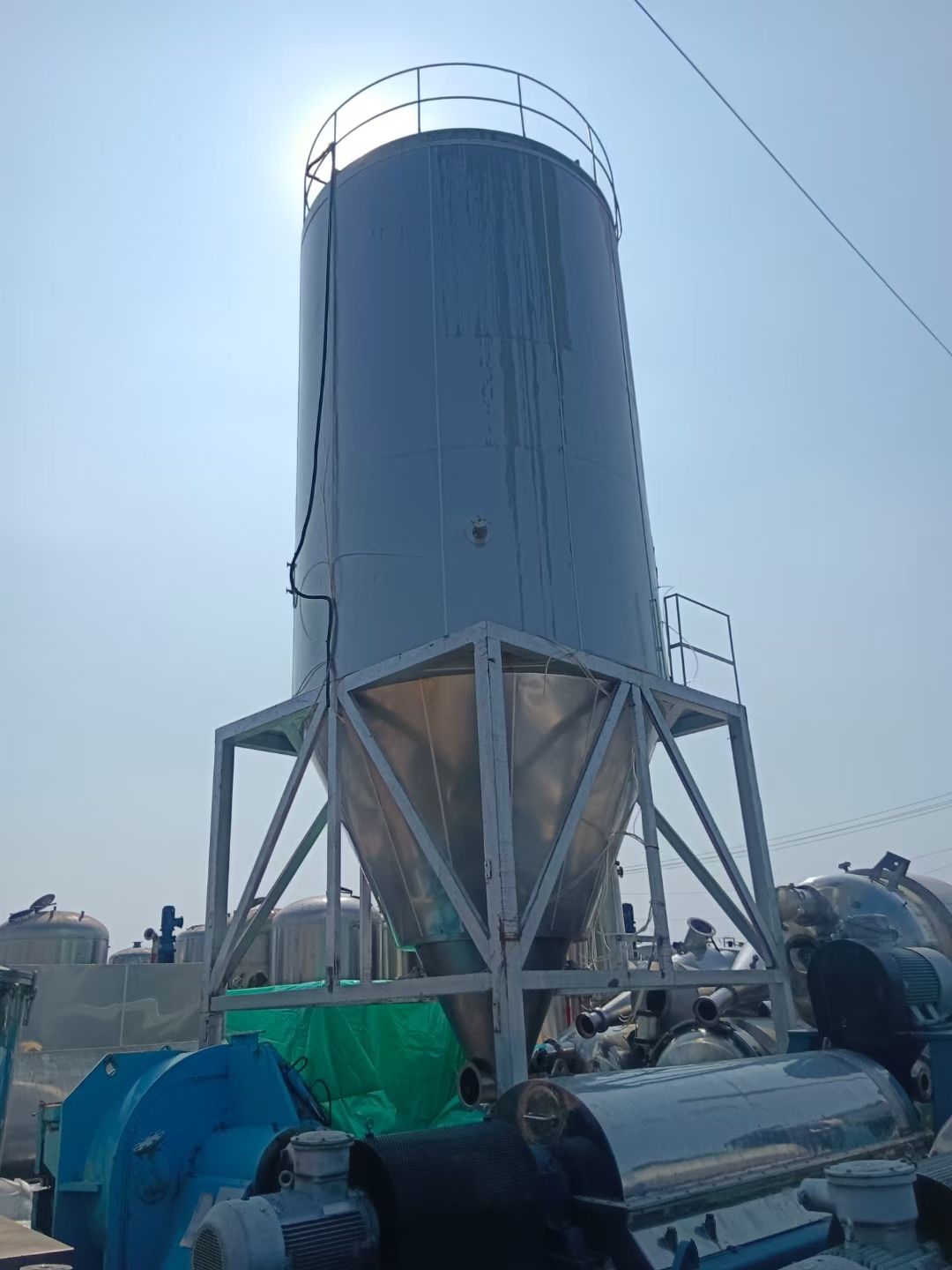轉(zhuǎn)讓二手噴霧干燥機(jī) 一套150型無(wú)錫化工產(chǎn)高速離心式噴霧干燥機(jī)
