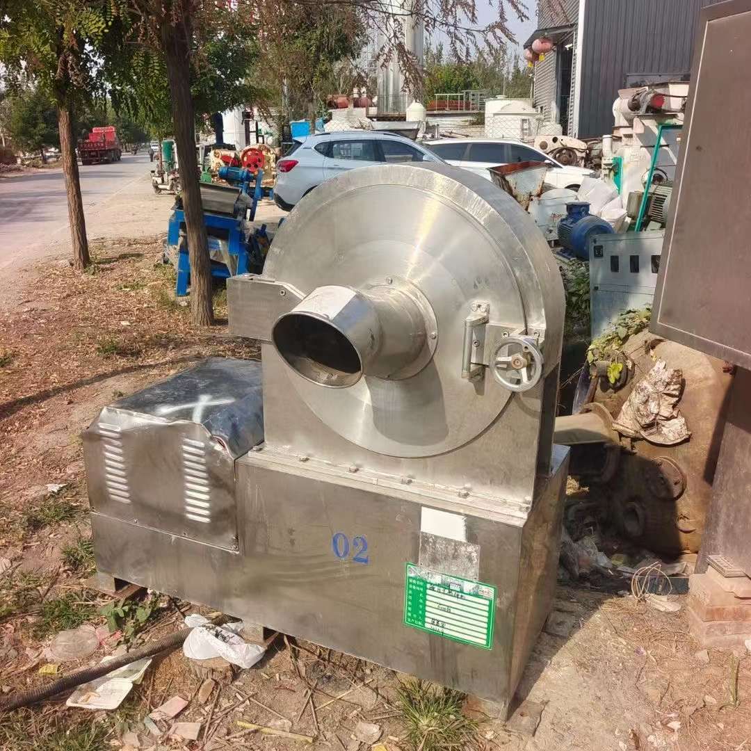 轉(zhuǎn)讓二手*粉碎機(jī) 一臺600型錘片式*粉碎機(jī)
