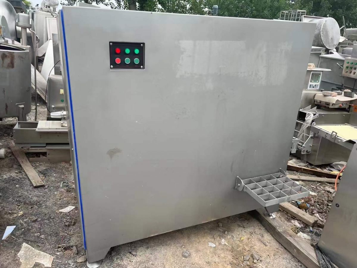 轉(zhuǎn)讓二手吉祥絞肉機 兩臺250型凍肉吉祥絞肉機