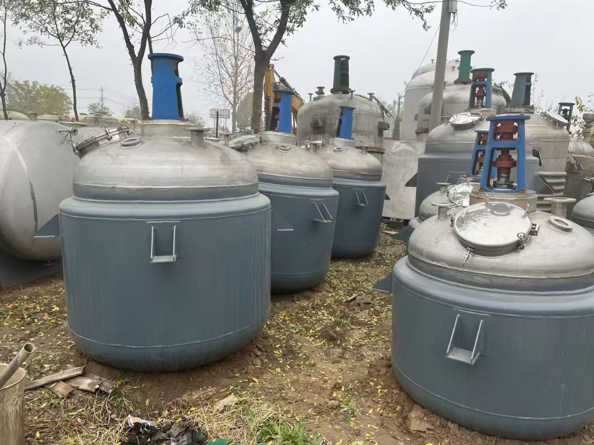 轉讓二手不銹鋼反應釜 容積1000L-2000L外夾套內不銹鋼反應釜