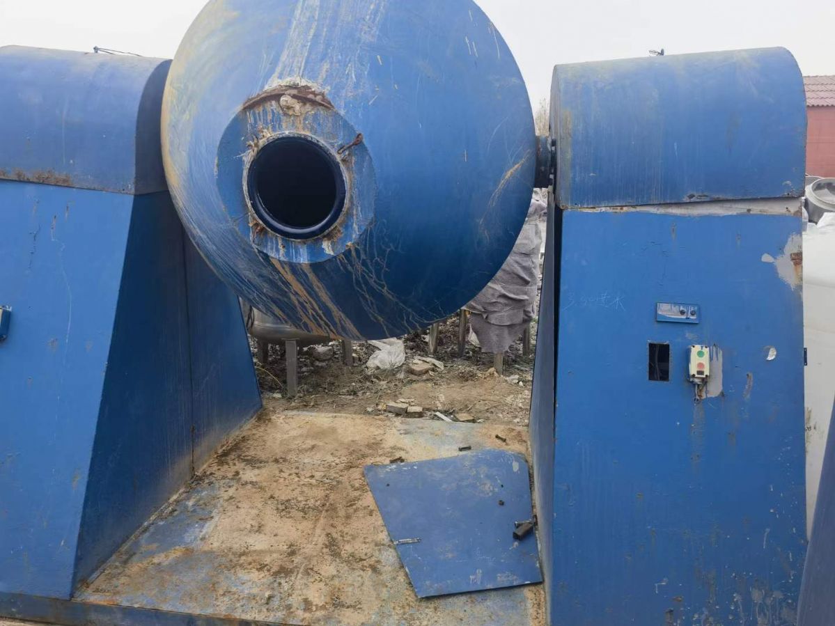 轉讓二手雙錐干燥機 一臺2000L搪瓷雙錐干燥機