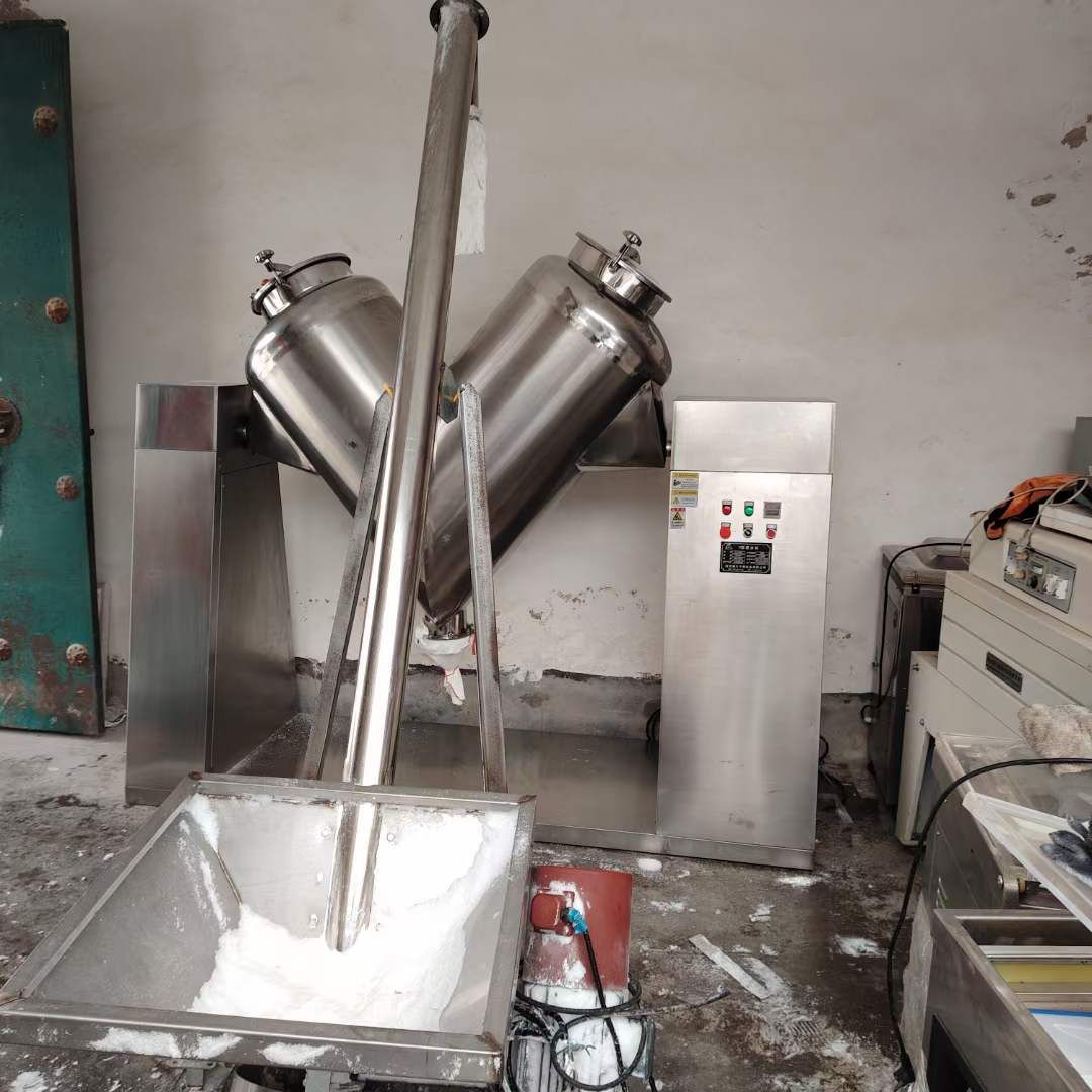 轉(zhuǎn)讓二手V型混合機(jī) 一臺(tái)容積500L全不銹鋼高效V型混合機(jī)