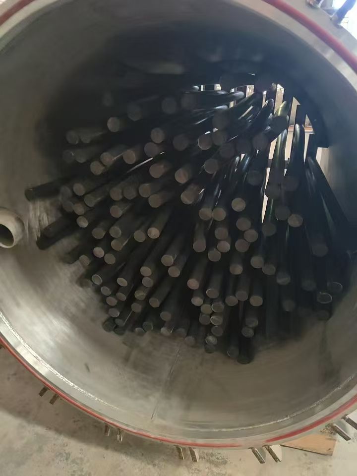 轉(zhuǎn)讓二手精密過濾器 六臺30平方帶底部過濾精密過濾器