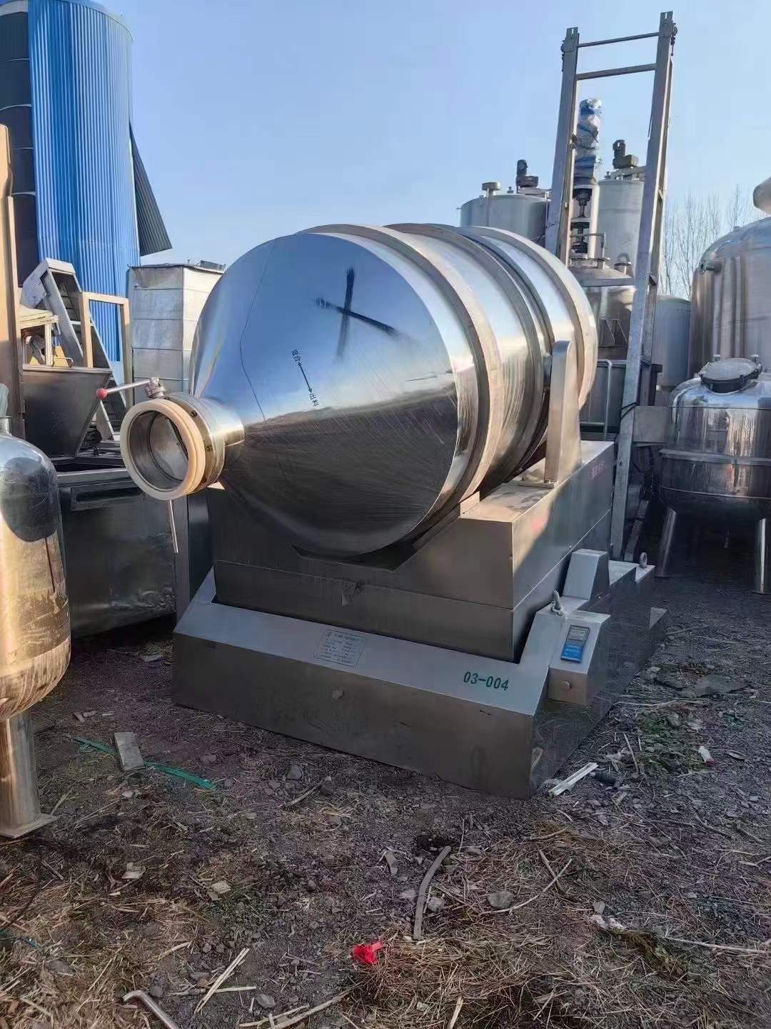 轉(zhuǎn)讓二手二維混合機 一臺容積3000升二維運動混合機