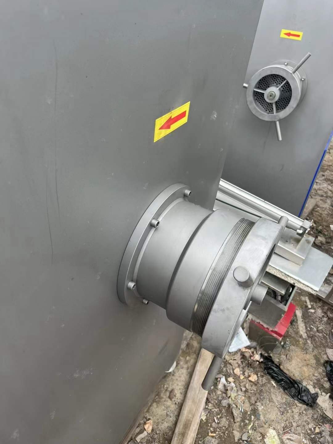 轉(zhuǎn)讓二手吉祥絞肉機 兩臺250型凍肉吉祥絞肉機